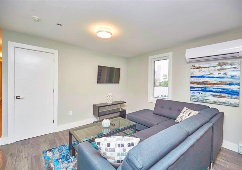 Luxury Boutique 2 Bedroom Condo - 1B Niagara Falls Eksteriør bilde